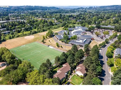 10137 SW Trapper Terrace Beaverton OR 97008