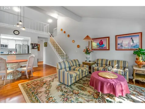 10137 SW Trapper Terrace Beaverton OR 97008