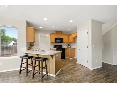 2346 N Irvine Street Cornelius OR 97113