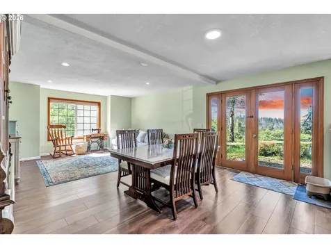 12313 S Groshong Road Molalla OR 97038