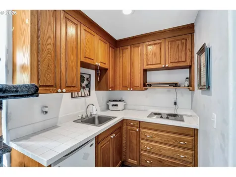 12313 S Groshong Road Molalla OR 97038