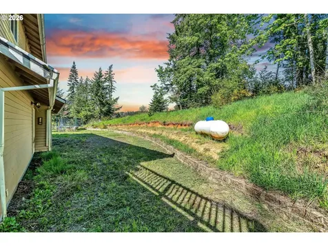 12313 S Groshong Road Molalla OR 97038
