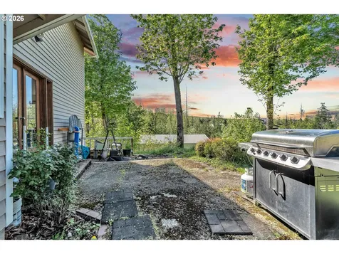 12313 S Groshong Road Molalla OR 97038