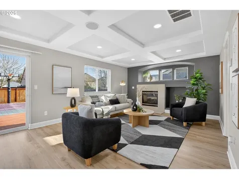 5912 NE Mcbride Lane Hillsboro OR 97124