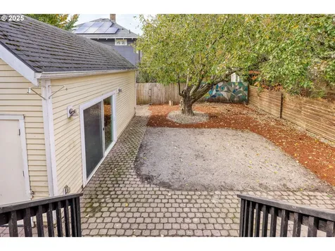 2225 SE 38th Avenue Portland OR 97214
