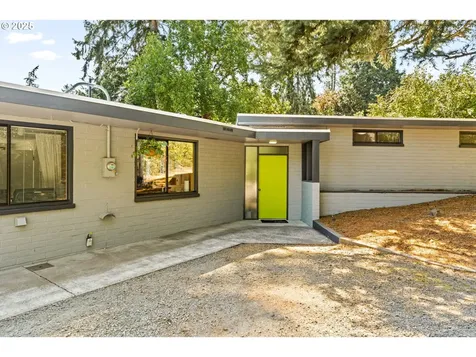 3010 Neslo Lane Eugene OR 97405