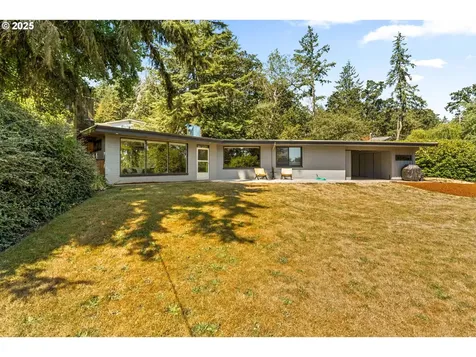 3010 Neslo Lane Eugene OR 97405