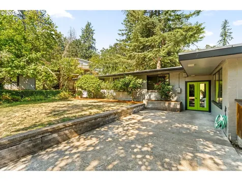 3010 Neslo Lane Eugene OR 97405