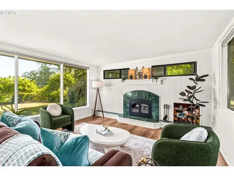 3010 Neslo Lane Eugene OR 97405