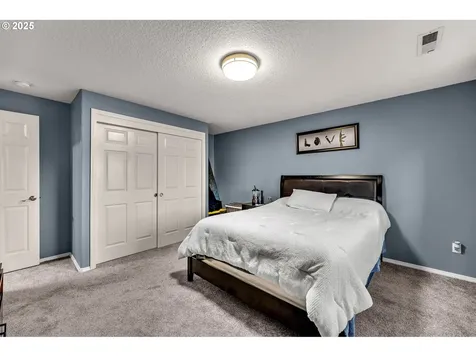 8714 NE 77th Way Vancouver WA 98662