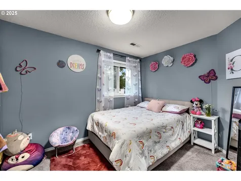 8714 NE 77th Way Vancouver WA 98662