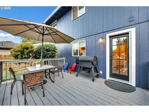 8714 NE 77th Way Vancouver WA 98662