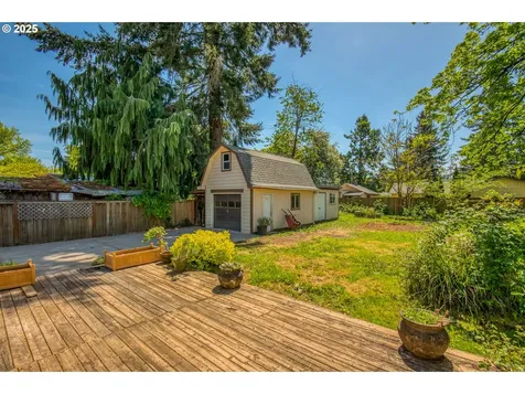 10320 SE Mitchell Street Portland OR 97266