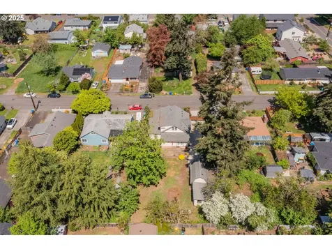 10320 SE Mitchell Street Portland OR 97266