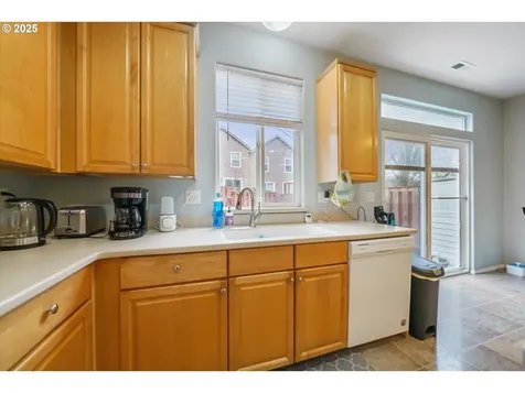 5828 SE 16th Loop Gresham OR 97080