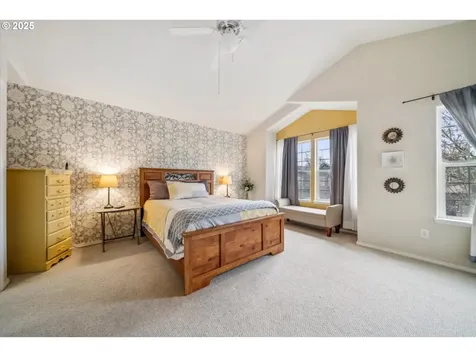 5828 SE 16th Loop Gresham OR 97080