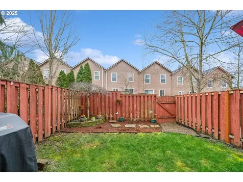 5828 SE 16th Loop Gresham OR 97080