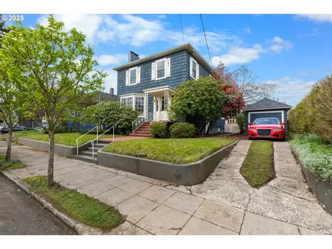 635 SE 46th Avenue Portland OR 97215