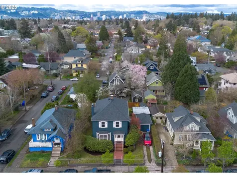 635 SE 46th Avenue Portland OR 97215