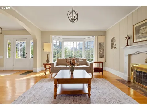 635 SE 46th Avenue Portland OR 97215