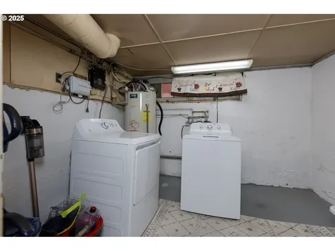 404 W 6th Street The Dalles OR 97058