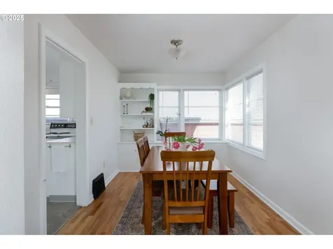404 W 6th Street The Dalles OR 97058