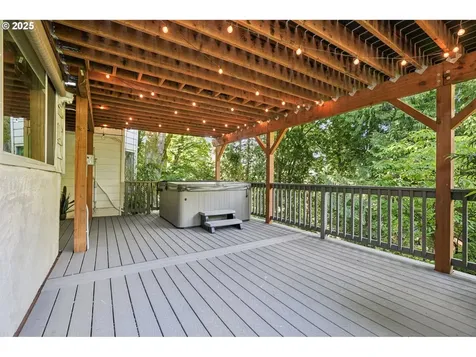 3045 SW Gaston Avenue Portland OR 97239