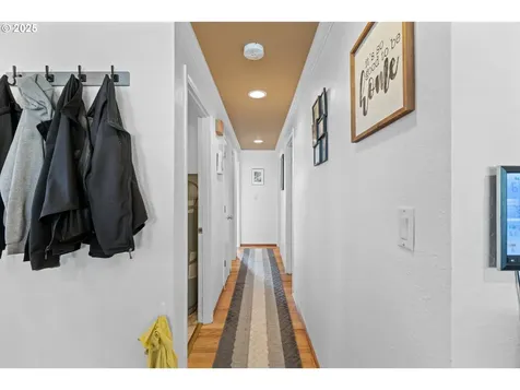 1910 Lincoln Street North Bend OR 97459