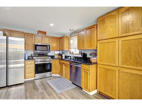 8516 NE 161st Avenue Vancouver WA 98682