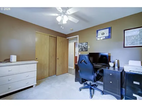8516 NE 161st Avenue Vancouver WA 98682