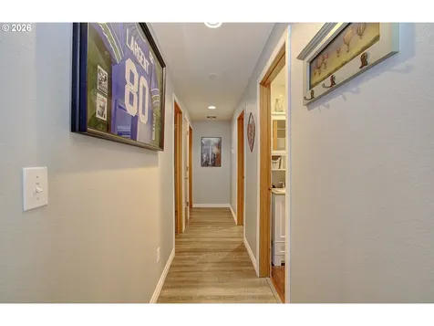 8516 NE 161st Avenue Vancouver WA 98682