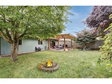 8516 NE 161st Avenue Vancouver WA 98682