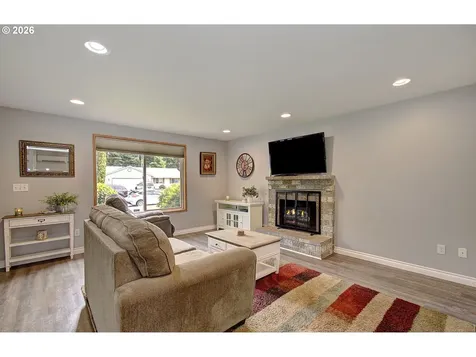 8516 NE 161st Avenue Vancouver WA 98682