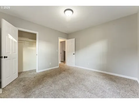 900 W 16th Street Vancouver WA 98660