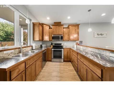 64776 Wygant Road Coos Bay OR 97420