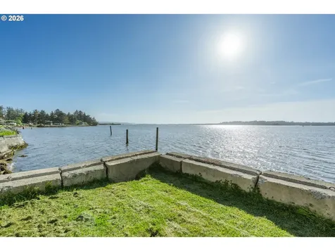 64776 Wygant Road Coos Bay OR 97420