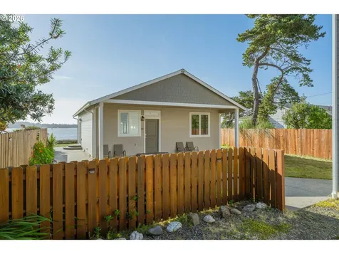 64776 Wygant Road Coos Bay OR 97420