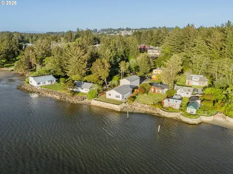 64776 Wygant Road Coos Bay OR 97420