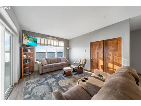 64776 Wygant Road Coos Bay OR 97420