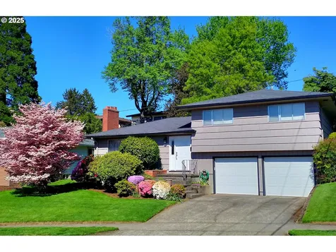 6868 SW 12th Drive Portland OR 97219