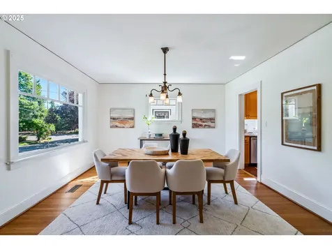 3478 NE Pacific Street Portland OR 97232