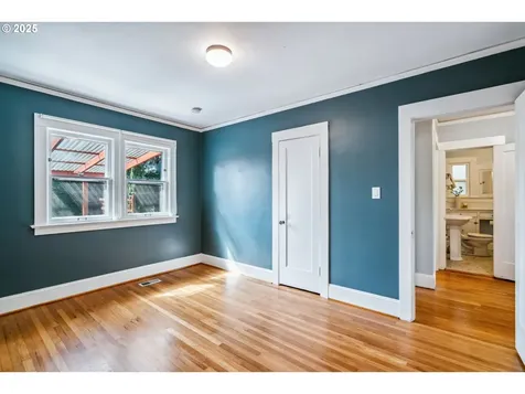 3478 NE Pacific Street Portland OR 97232