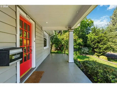 3478 NE Pacific Street Portland OR 97232
