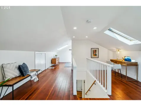 3478 NE Pacific Street Portland OR 97232