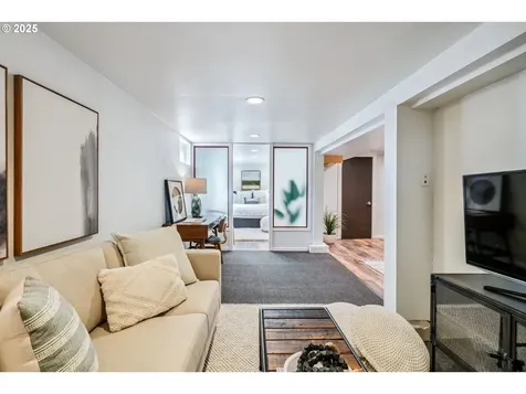 3478 NE Pacific Street Portland OR 97232