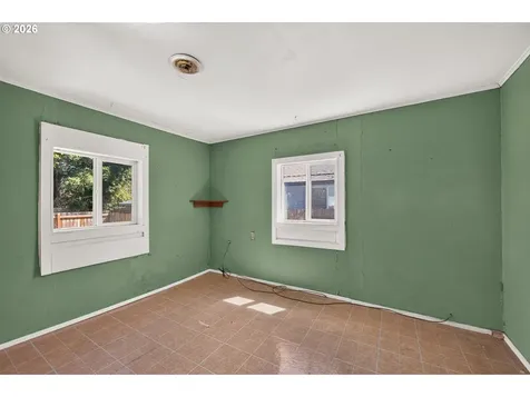 329 SW Harrison Street Sheridan OR 97378