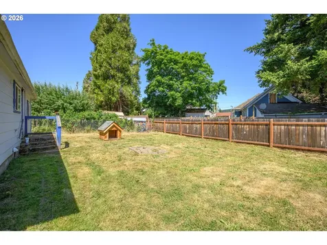 329 SW Harrison Street Sheridan OR 97378