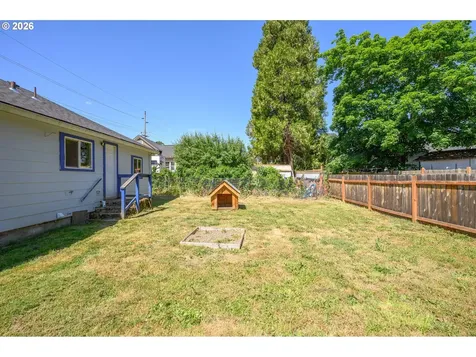329 SW Harrison Street Sheridan OR 97378