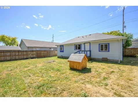329 SW Harrison Street Sheridan OR 97378