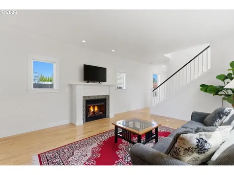 3823 NE 72nd Avenue Portland OR 97213